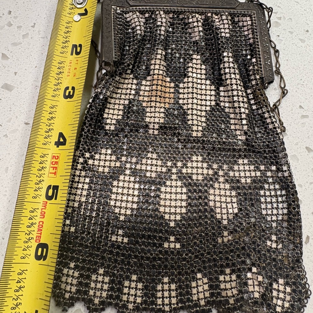 Elegant Antique Gun Metal and Silver Metal Mesh Evening Bag - Picture 12 of 14